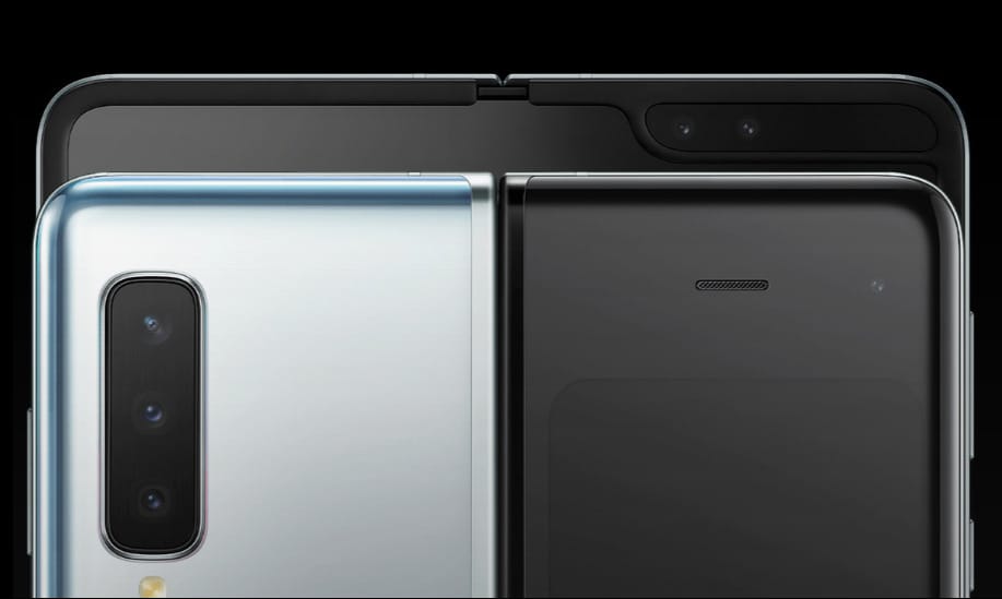 Cáfol a Samsung: bakizott az elnök, valójában mégsem adtak el 1 millió összehajtható telefont