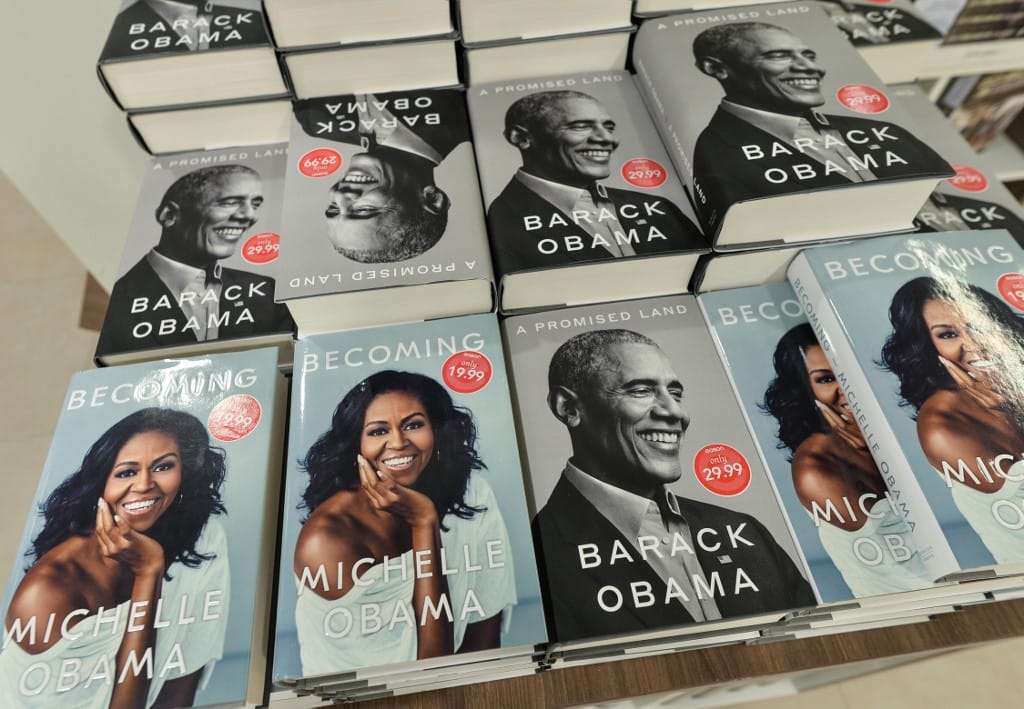 Memoártörténet: évszázadnyi előzmény után olvashatunk a zugcigiző Obamáról