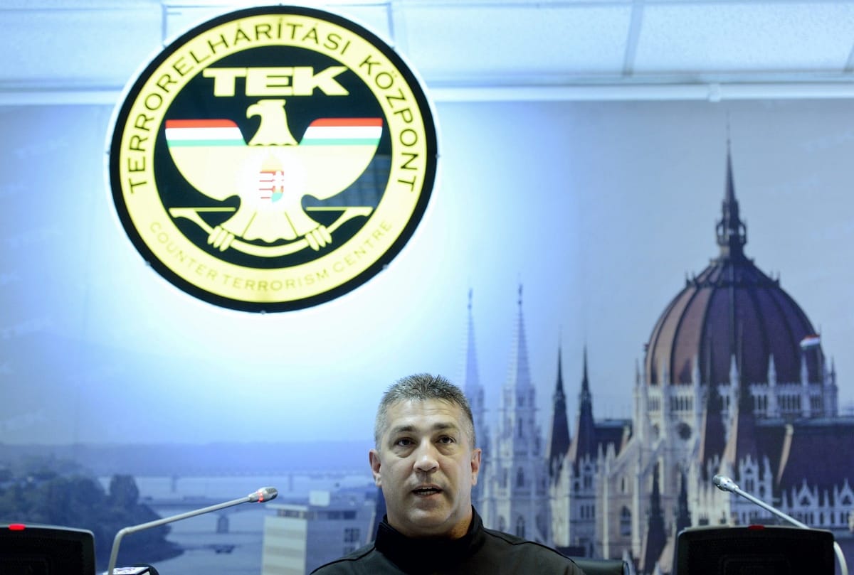 A TEK azt állítja, hogy nem is mondta, hogy emeli Orbán védelmének a szintjét
