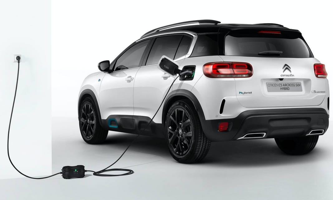 50 kilométert tud villannyal a Citroën új divatterepjárója