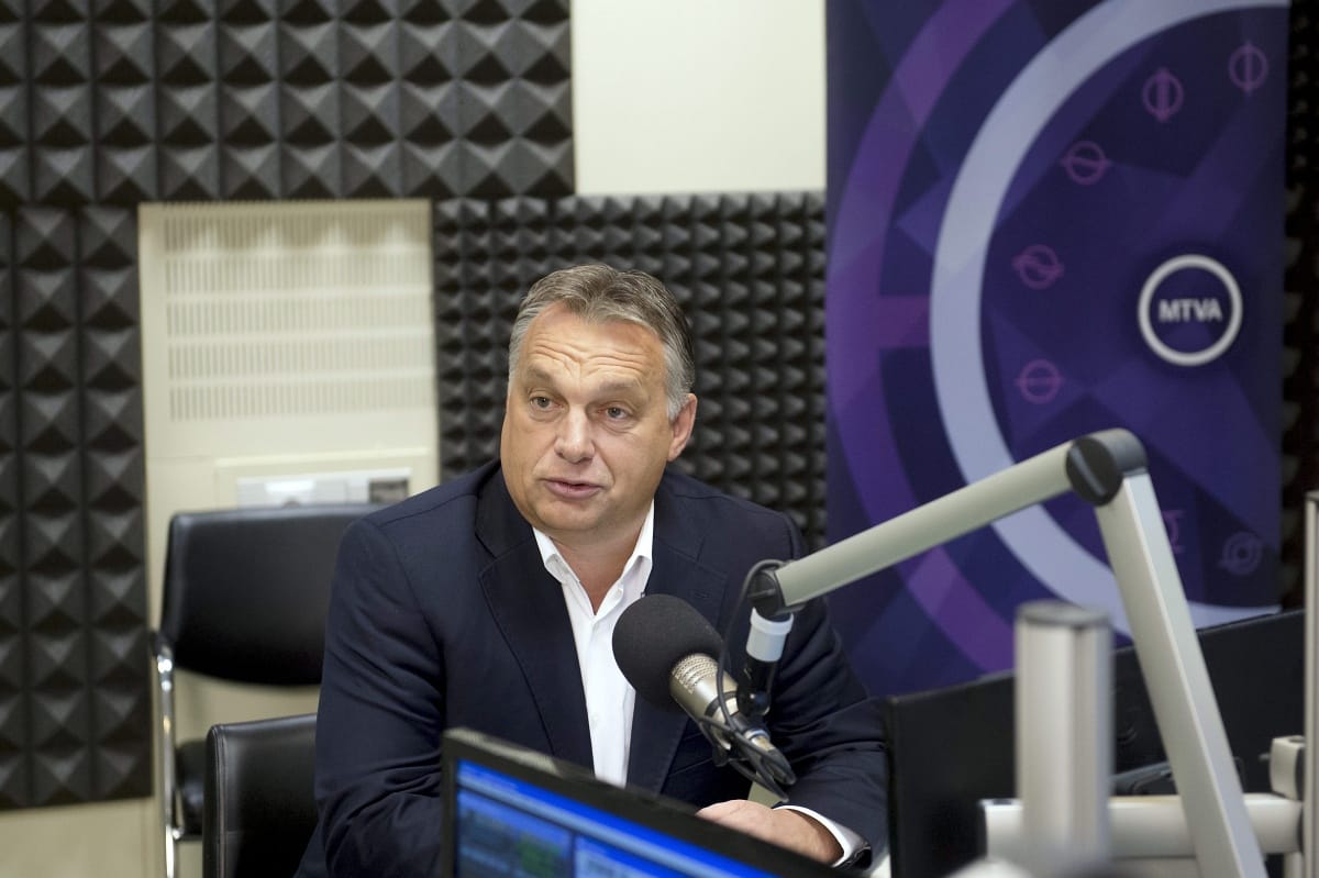 Orbán Viktor: Nem tudjuk addig a korlátozásokat feloldani, amíg nincs tömeges oltás
