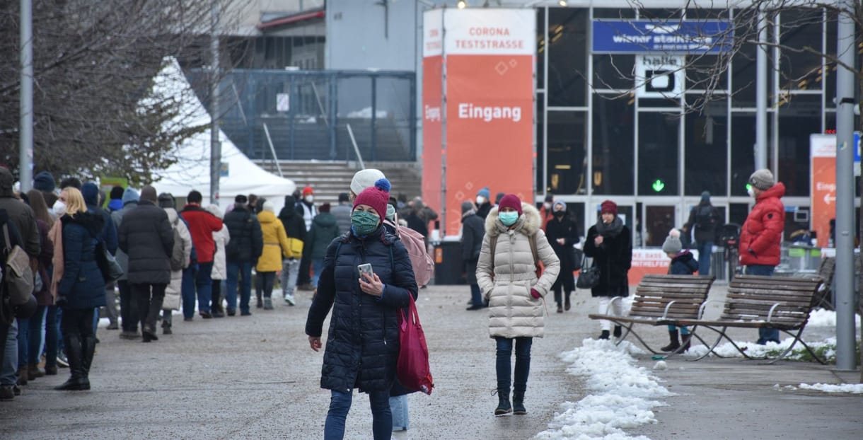 Ausztriában most jöhetnek a járvány legnehezebb hetei