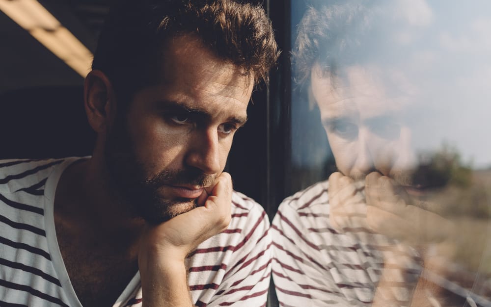 Nem csak novemberben kellene beszélnünk a férfi depresszió és öngyilkosság problémájáról