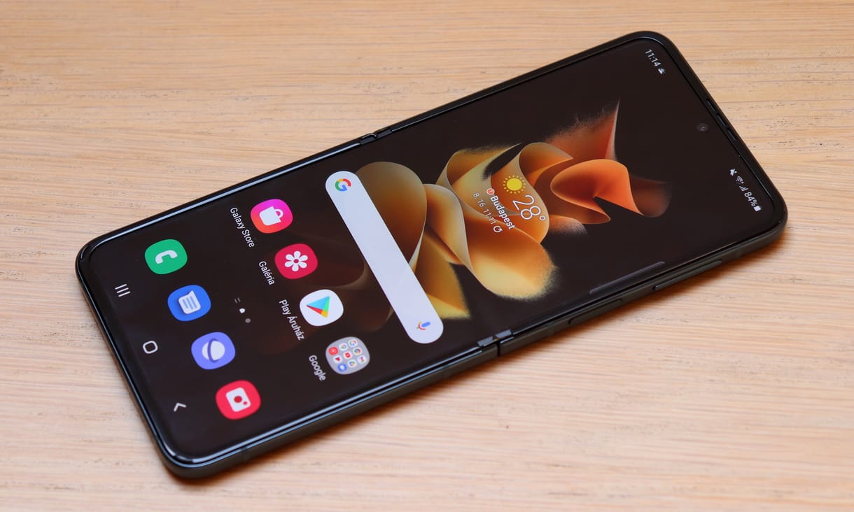 Samsung telefonja van? Itt a lista, melyikre mikor jön az új Android