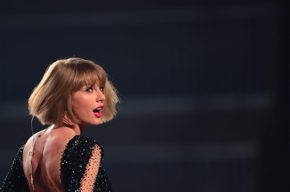 Véget ért a nagy Taylor Swift–Despacito-csata, mondjuk az eredményt