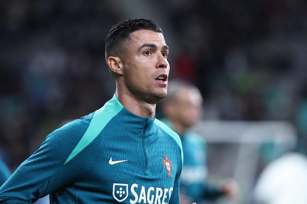 Ronaldo legújabb Ferrarija egy 800 millió forintos darab