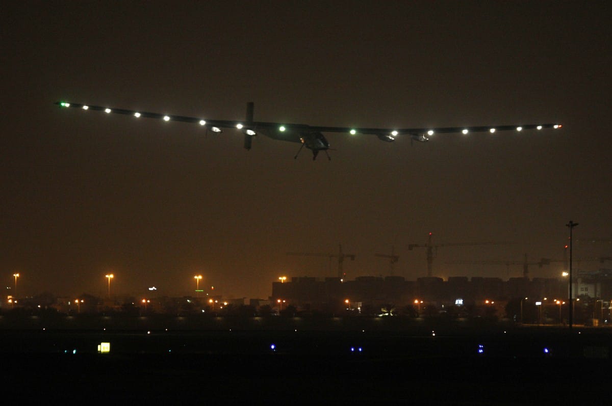 Újra repül a Föld körül a napelemes Solar Impulse 2