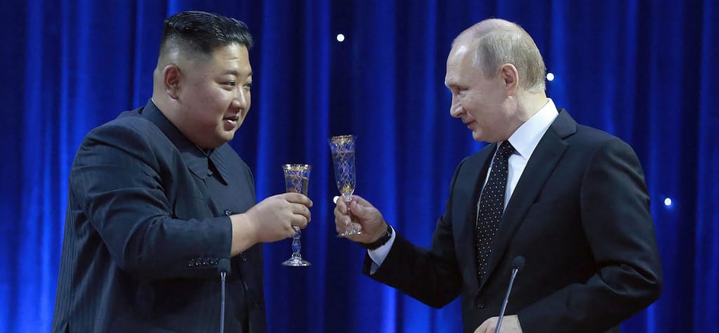 Levelet váltott Kim Dzsong Un és Putyin, nagyon szépeket írtak egymásnak
