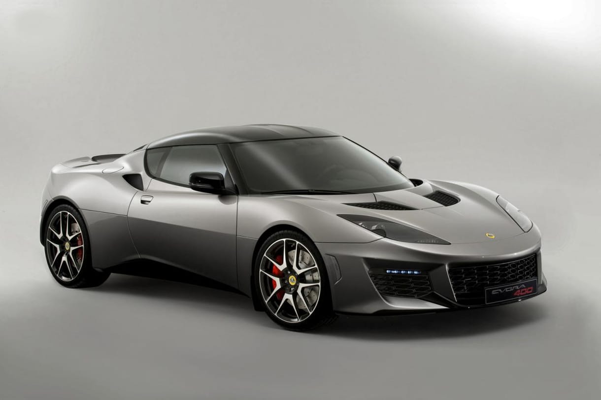 A Porschékat kergeti az eddigi legerősebb Lotus