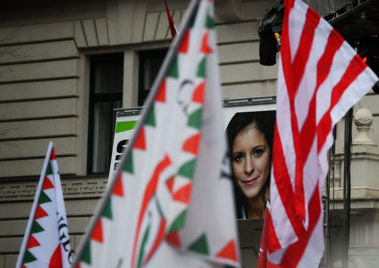 A Jobbik jelöltje azt mondja, csak viccelt azzal, hogy fizetne azért, hogy az LMP visszalépjen a javára