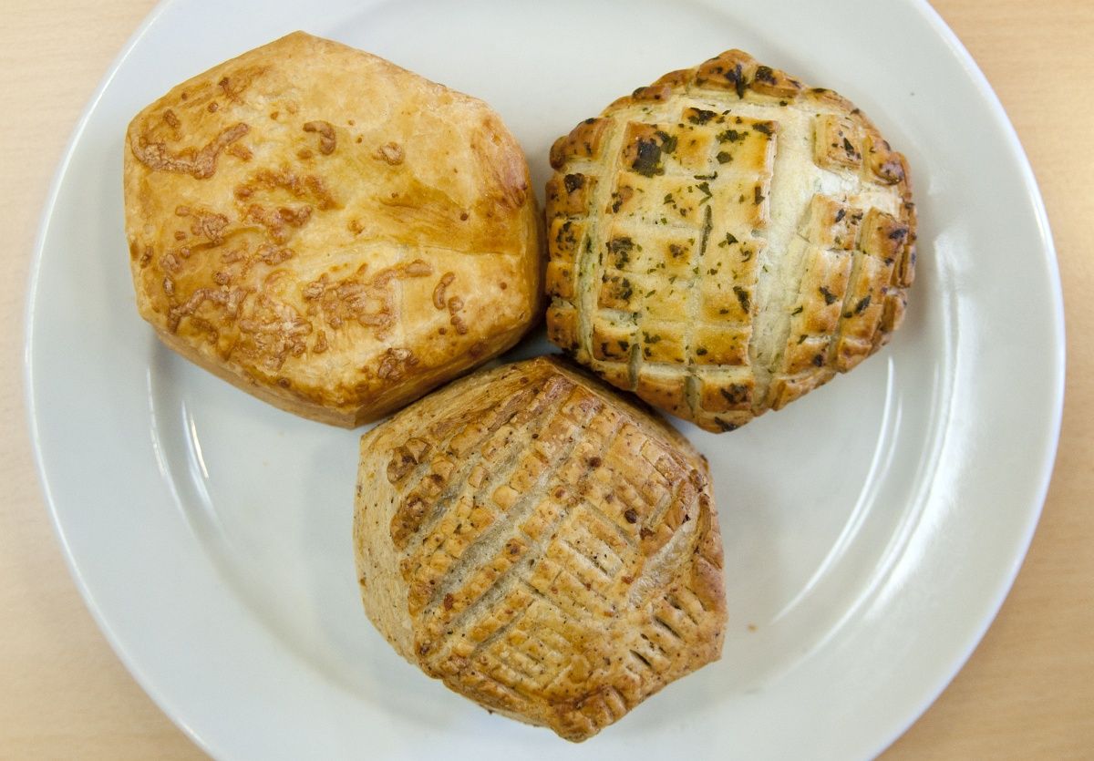Beleköptek a menekültek pogácsájába, egy diák elment a gimnáziumból