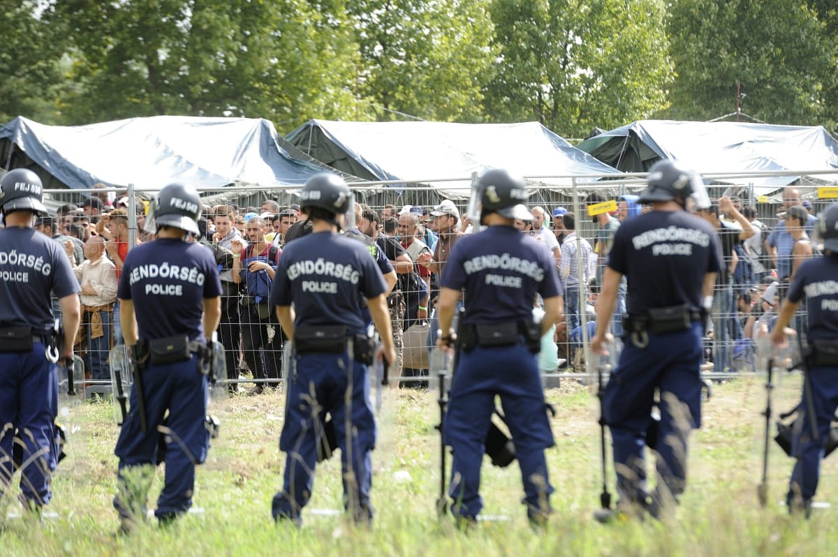 A rendőrség részévé szervezik a bevándorlási hivatalból alakuló 