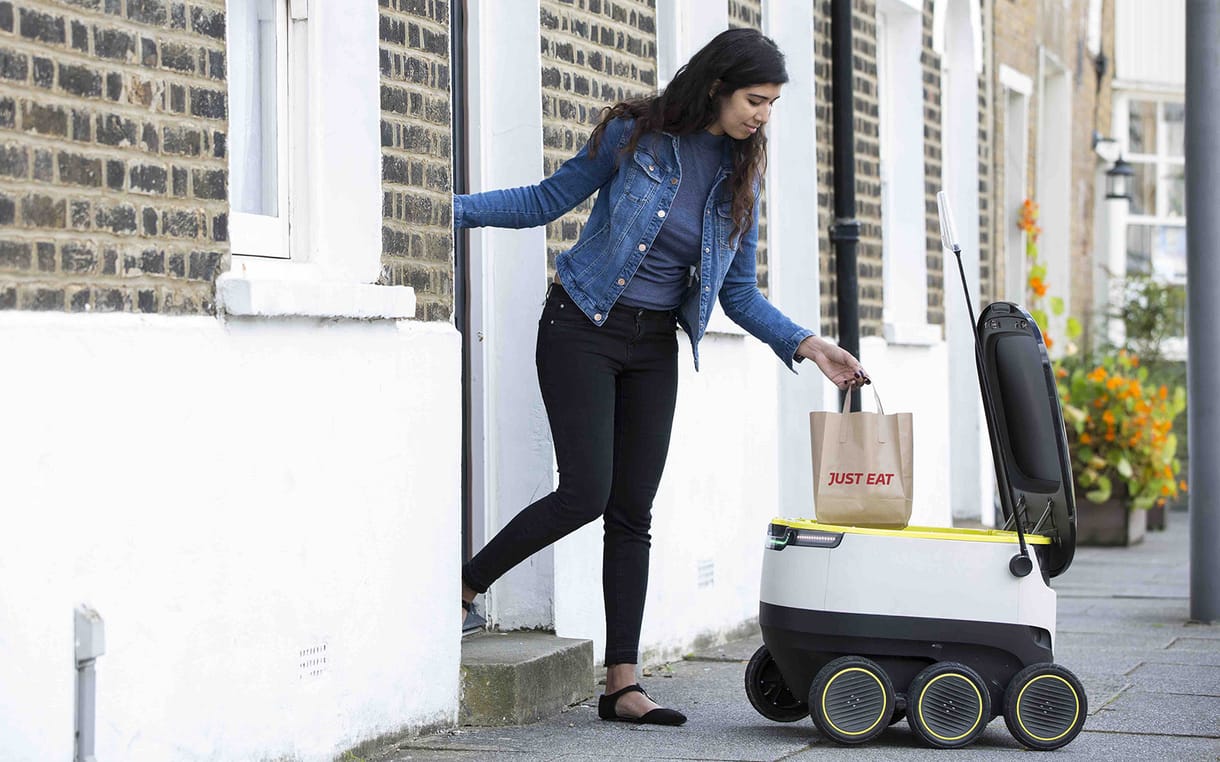 Megadóztatni a robotok munkáját? Biztos, hogy ezzel járnának jól az emberek?