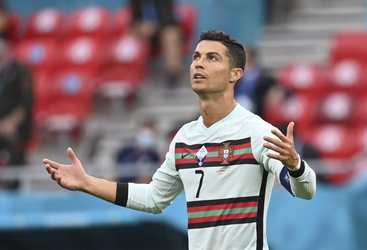 Megmutatták Cristiano Ronaldo alig két hónapos kislányát