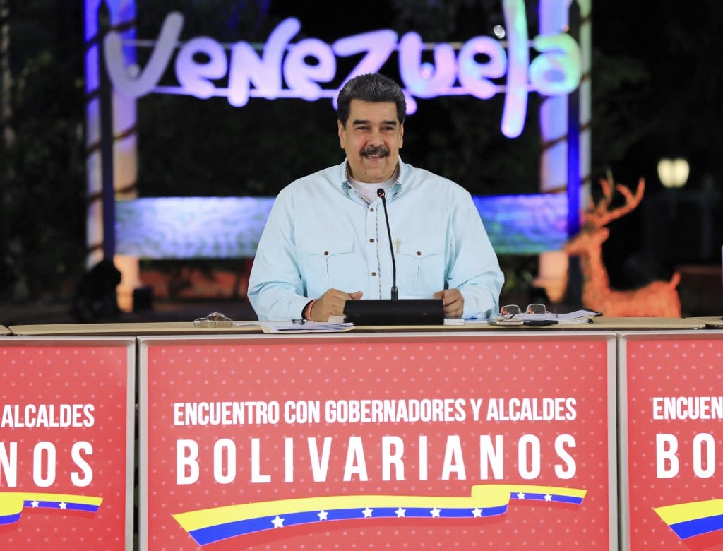 Újranyitják a szárazföldi határokat Kolumbia és Venezuela között
