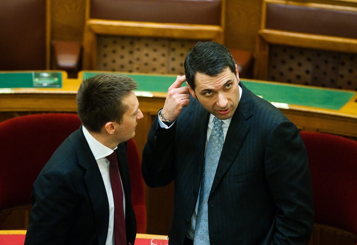 Ez nem szabad verseny – Orbán és a Lázár–Rogán-párharc