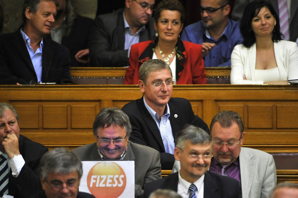 Jár-e Gyurcsánynak is frakció az LMP után?