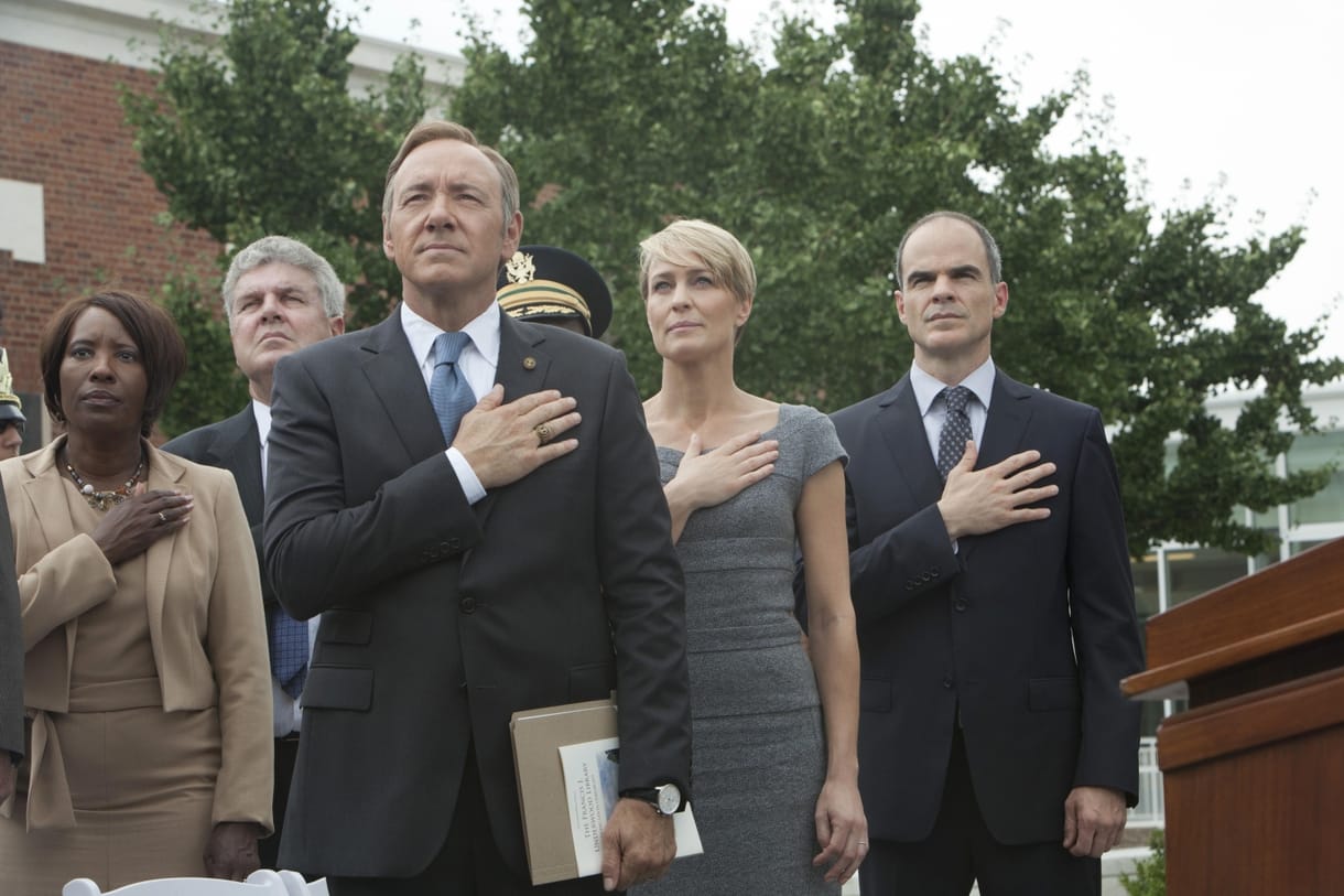 Frank Underwood is fontos bejelentést tett Trump nagy napján