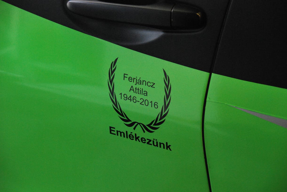 Micheliszék is megálltak gyertyagyújtásra Ferjáncz emlékére - galéria