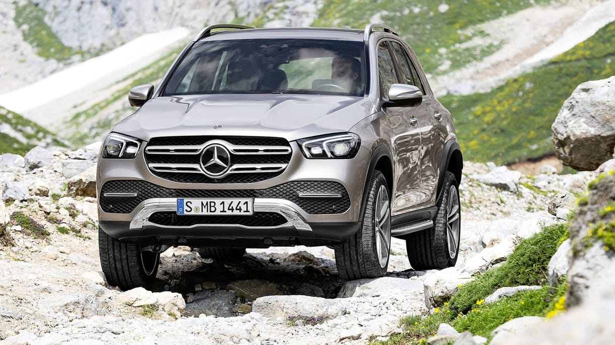 Még hatalmasabb lett a Mercedes luxus szabadidő-autója