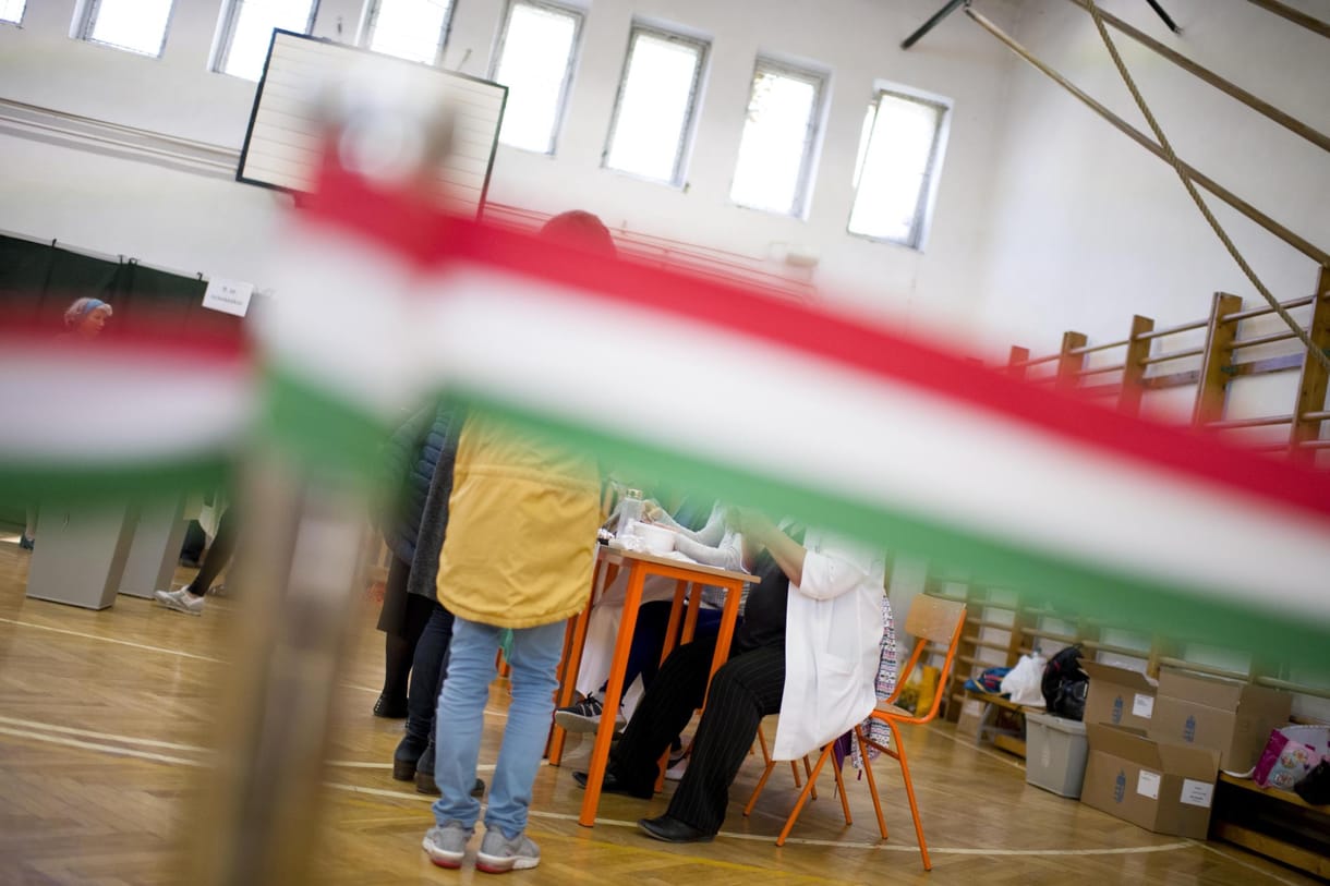 Hamarosan megtudja, benne van-e a választási névjegyzékben