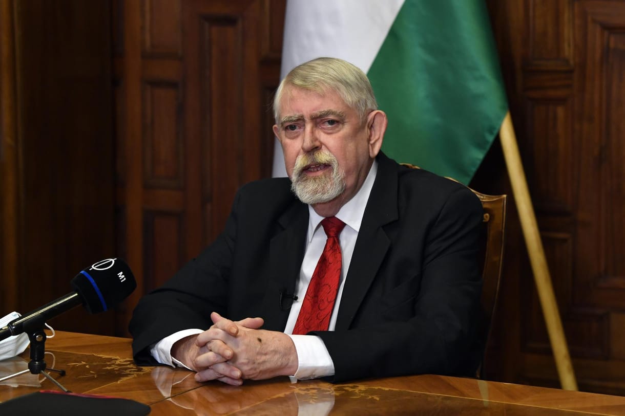 Kásler: Pergőtűz alatt van az emberi identitás, megtámadták a családokat, el akarják törölni a nemzeteket