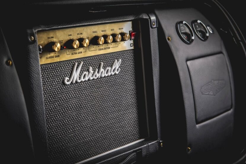 Gitárosok álomautója a Marshall és a Mini házasítása