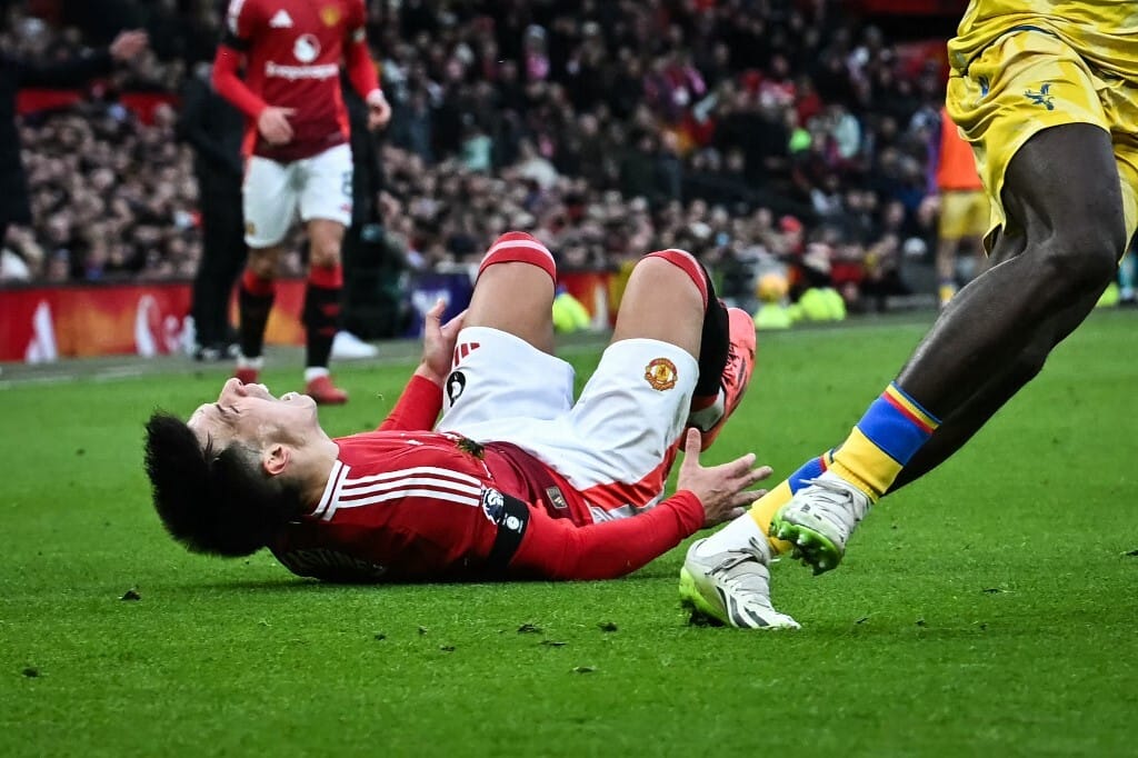 Megvan a diagnózis, hónapokra kidőlt a Manchester United argentin védője