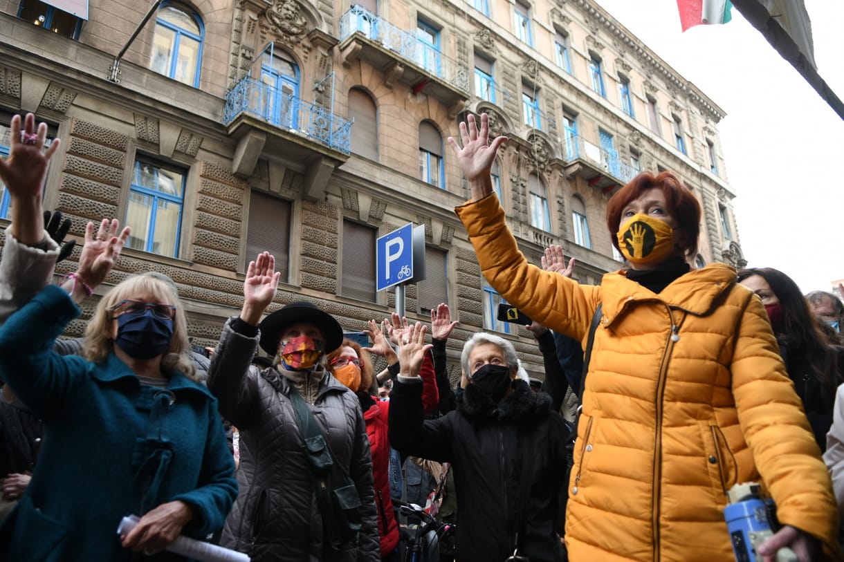 Színészek álltak ki az SZFE-s diákok mellett: 