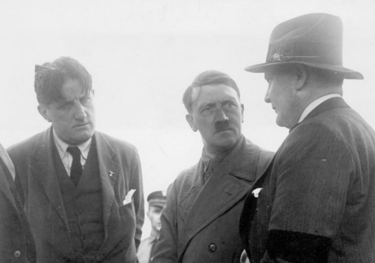 Hitler zongoristája volt, aztán kegyvesztett lett - könyvajánló