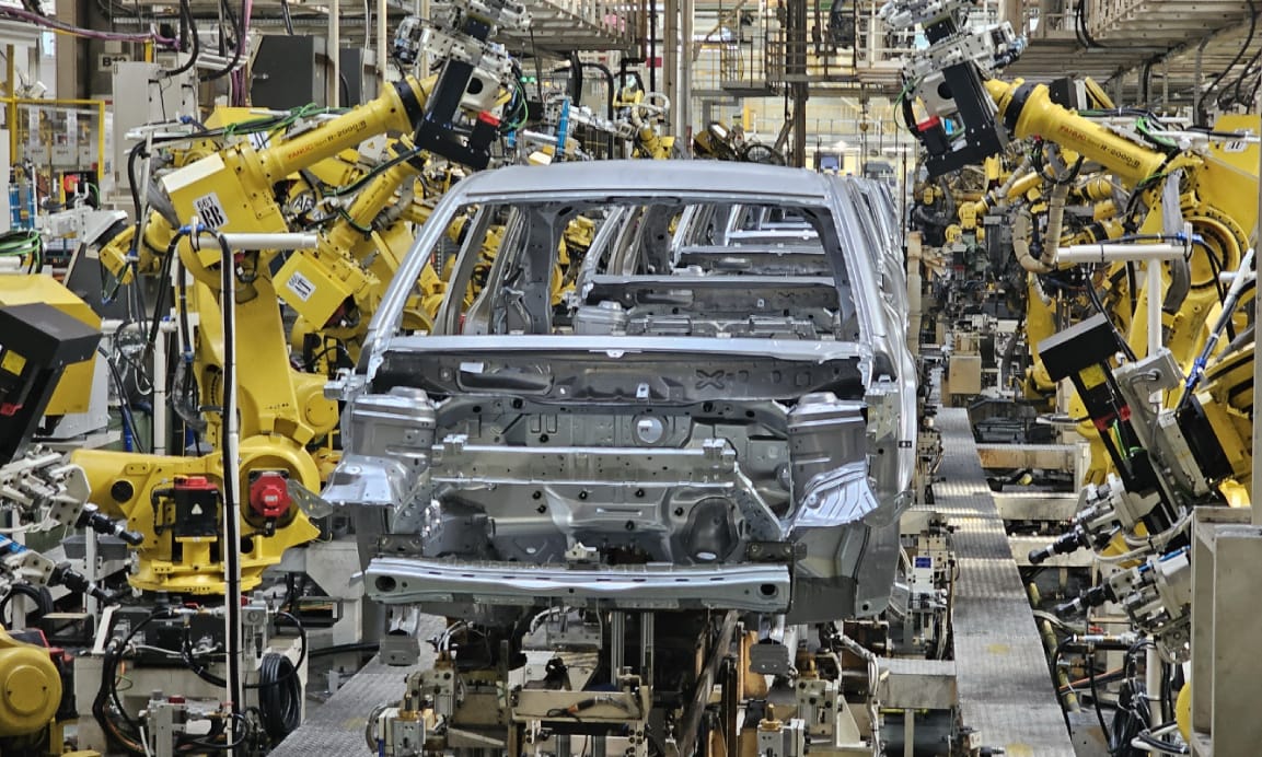 Acéllemeztől a kész Vitaráig: a Suzuki esztergomi gyárában jártunk és rengeteget fotóztunk