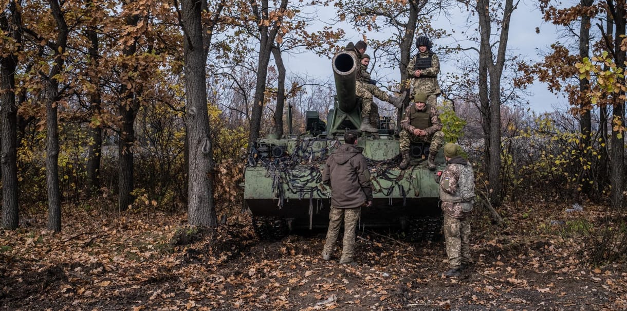 Az ukrán erők Kreminna felé törnek előre, a kijevi lakosok 40 százaléka áram nélkül maradt