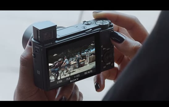 Látványos videó: fordított termékelhelyezést használ a Sony