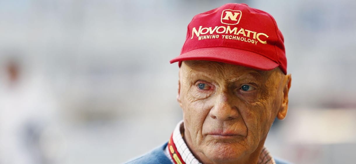 Mindig azt akarták látni, hogy mi van a sapka alatt – Niki Lauda emlékére