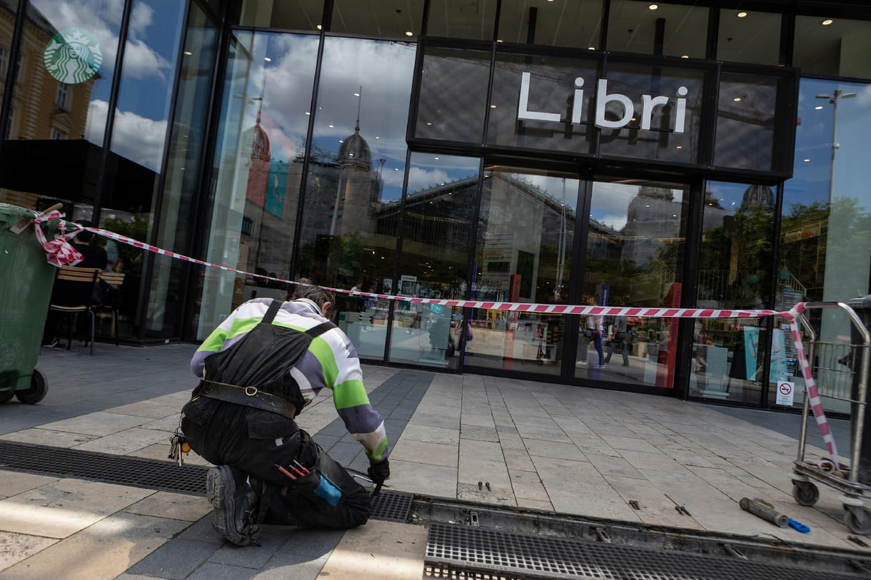 A Libri üzleteinek több mint feléből teljesen eltűnhetnek az LMBTQ-témákkal foglalkozó könyvek
