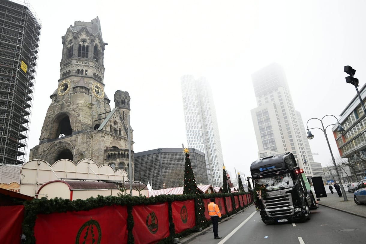 A Hertha magyar kapusedzője szerint várható volt, hogy merényletet követnek el Berlinben