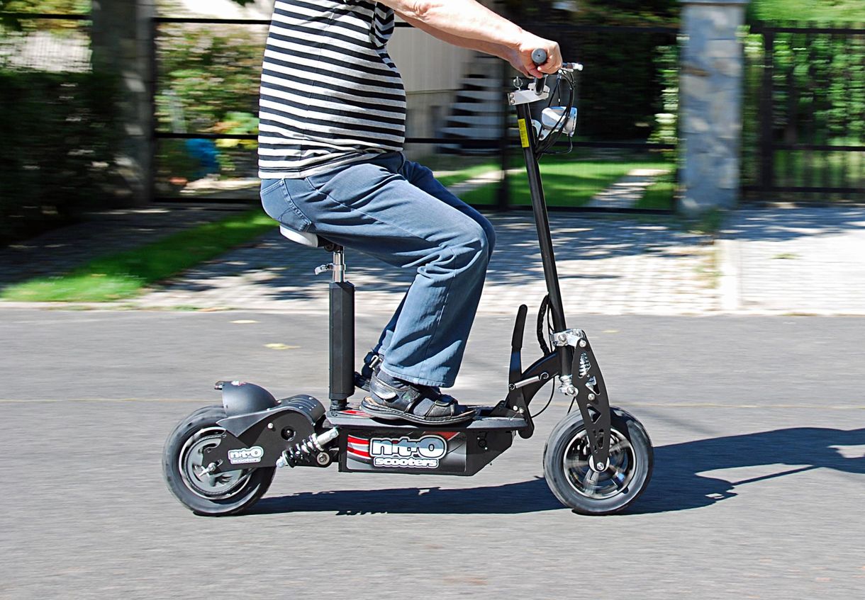 A rollerezőkre és az autósokra is szigorúbb szabályok várnak Szlovákiában