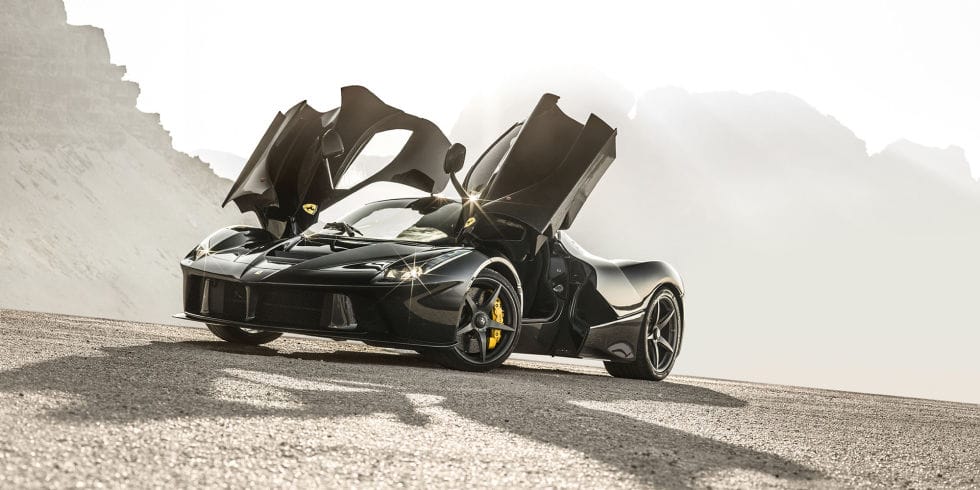 Most már biztos: készül a legvadabb Ferrari Spider változata