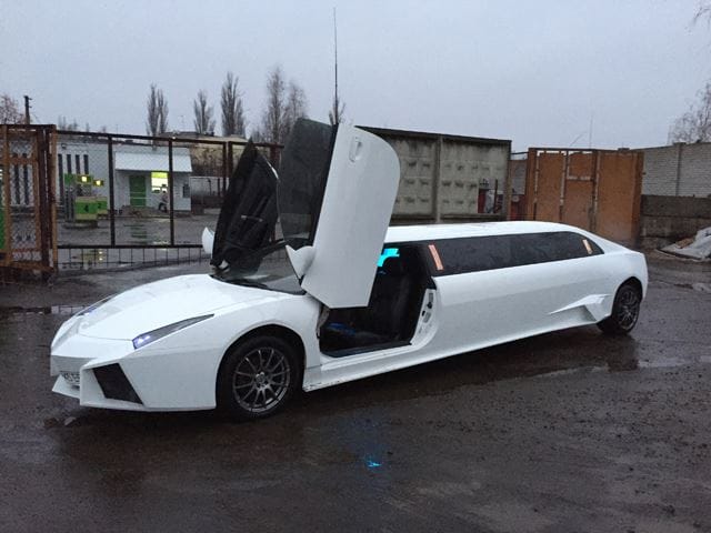 Az ukránok megépítették a Lamborghini limuzint – videó