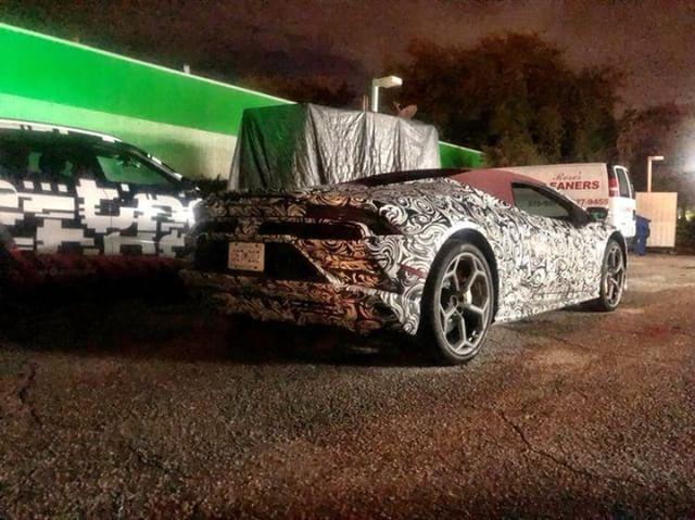 Vadabb külsővel és egy meglepetéssel érkezhet az új Lamborghini Huracan Spyder