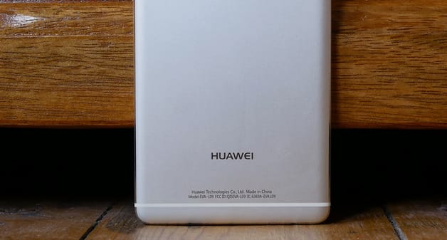Nagy meglepetés lehet a Huawei 2017-es csúcsmobilja