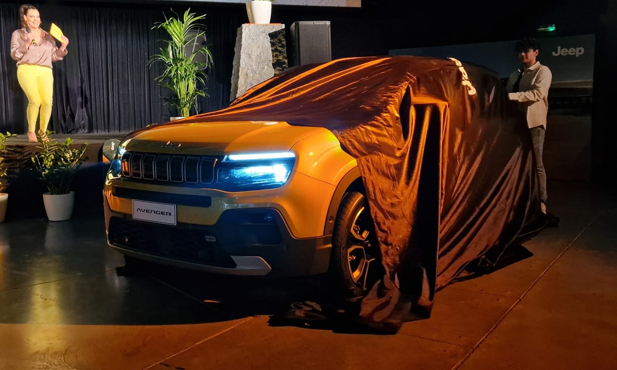 Magyarországon a 2023-as Év Autója – megnéztük az elektromos Jeep Avengert