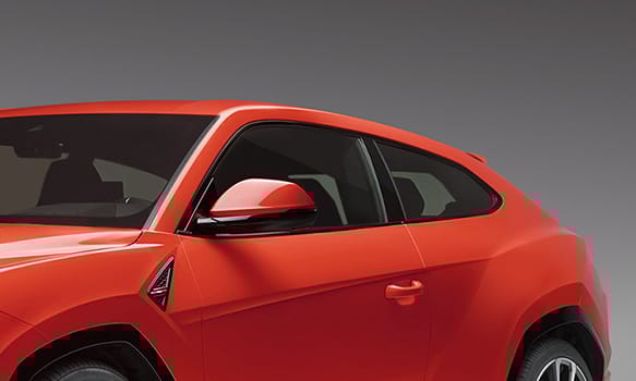 Így mutat a 650 lóerős Lamborghini divatterepjáró 3 ajtóval