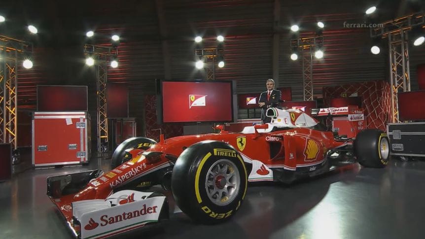 Itt a dögös vörös: bemutatták a 2016-os Forma–1-es Ferrarit