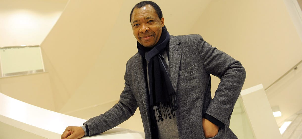 Kiutálták a bajor politikusok a müncheni Haus der Kunst első afrikai származású igazgatóját