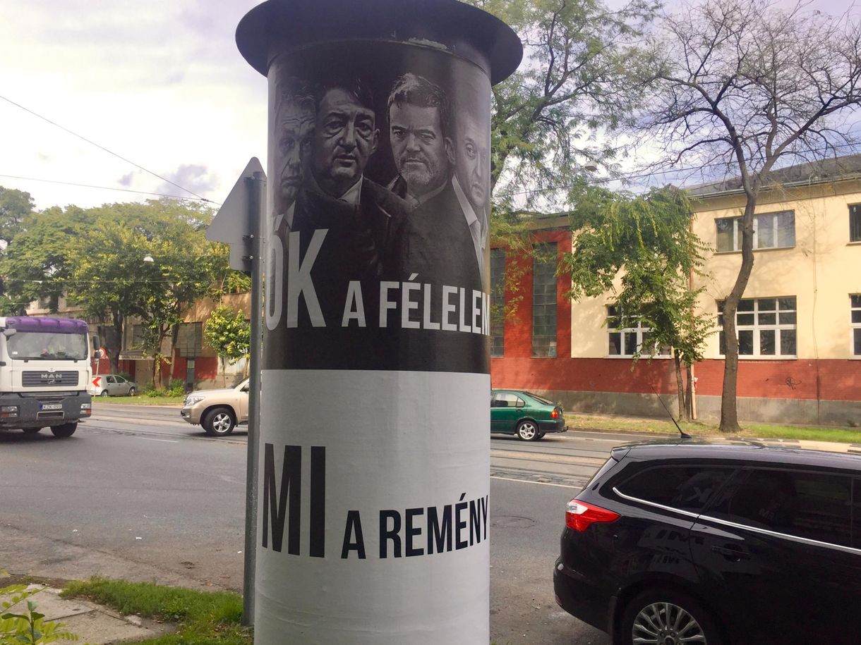 Kicselezte a Jobbik a plakáttörvényt, a Fidesz feljelentést tesz