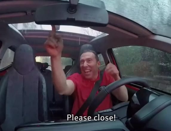 Így kell megleckéztetni a meteorológusokat – videó