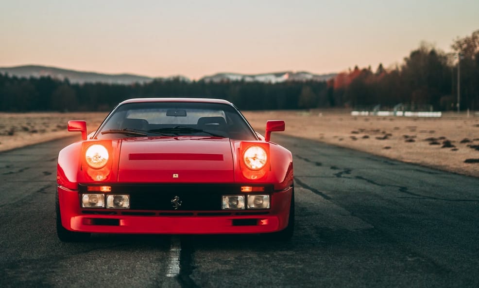 Egy darabka történelem ez az éppen új gazdára váró Ferrari 288 GTO