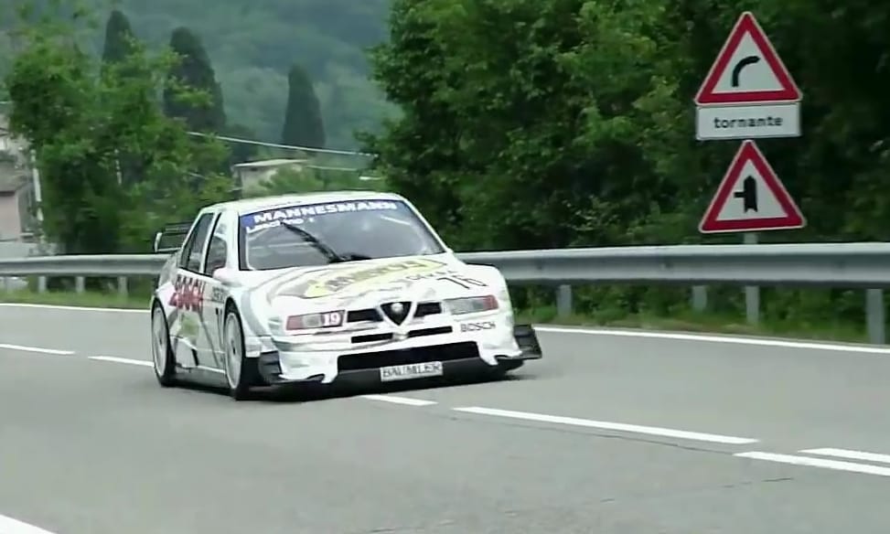 Turbó helyett 11500-as fordulatszám - így sikít hegyen felfelé egy Alfa 155 DTM