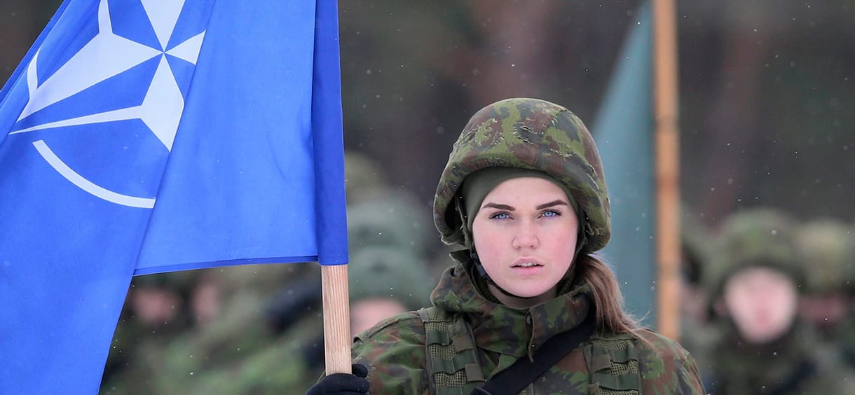 Nem mindenki kíván hosszú életet a NATO születésnapján